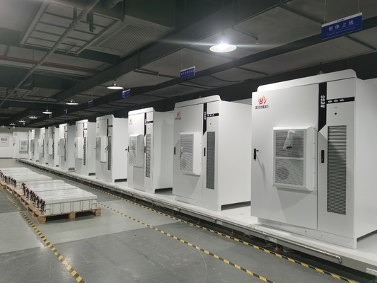 IP55 LiFePO4 Sistema industrial de armazenamento de energia de bateria 50KW Instalação interna / externa