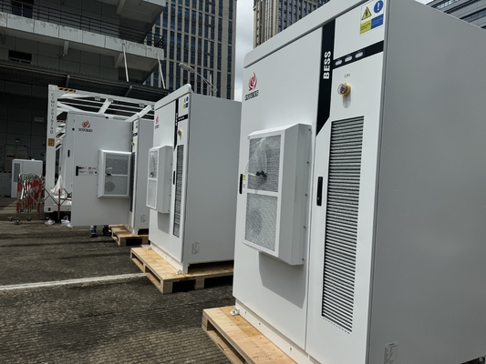 Sistema de armazenamento de energia de bateria industrial LiFePO4 com certificação UL IP55 107,52KWH - 125,44KWH