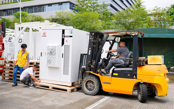 armazenamento de energia solar ao ar livre 500kW/811.2kWh Bateria de íons de lítio para armazenamento de energia solar