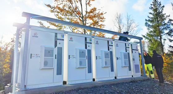 Baterias solares de lítio de 215Kwh para armazenamento de energia de alta tensão em aplicações industriais e comerciais